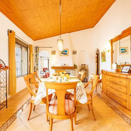Canary - Plusholidays * Benissa